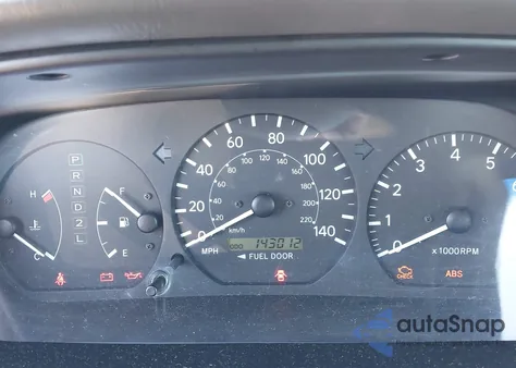 2000 Toyota Camry Le из США, поврежденный, VIN 4T1BG22K6YU961992